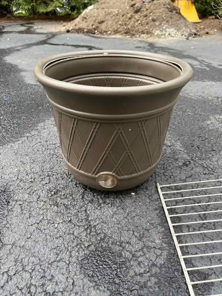 Photo of free Plastic pot for hose storage (between Dascomb and Clark Road) #1