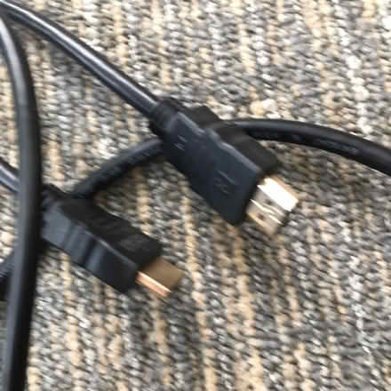 Photo of free iPod Charging Cords and HDMI Cable (Saugus) #4