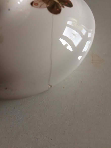 Photo of free Large 'Runtons' Ceramic Teapot with Spring Flower Decoration (St James, South Elmham IP19) #4