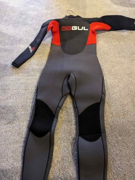 Photo of free Kids gul wetsuit (Henley-on-Thames RG9) #1