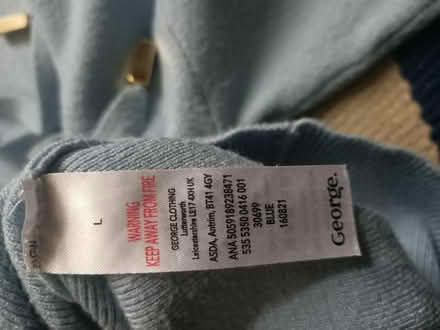 Photo of free Cropped hoodie (Kingsholm GL1) #3