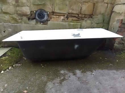 Photo of free Cast iron bath (Brincliffe S11) #1