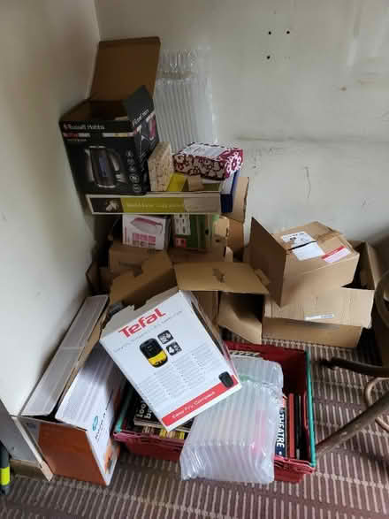 Photo of free Assorted boxes (Chapeltown LS7) #1
