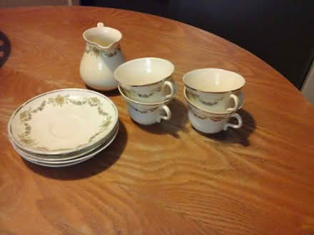 Photo of free Tea Set China (Kirkton of Auchterhouse DD3) #1