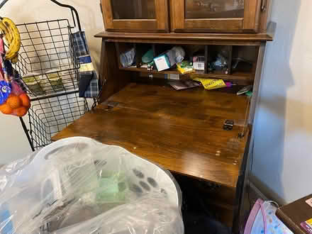 Photo of free Antique desk with display hutch (Pantano/Seneca) #4