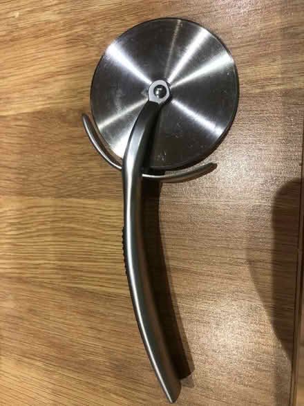 Photo of free Pizza cutter (Broughton Street EH3) #1