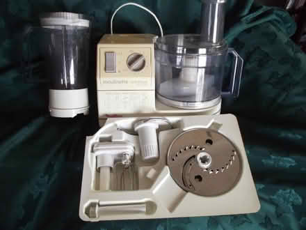 Photo of free Older food processor (Hyde Lea ST17) #1
