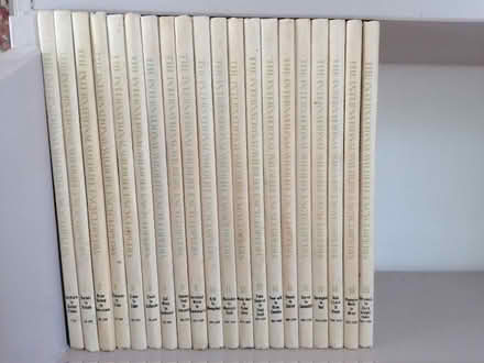 Photo of free Set of wildlife encyclopaedias (Frome BA11) #3