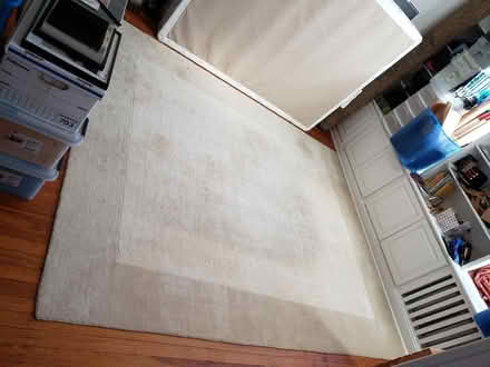 Photo of free Soft rug - 120 * 97 inch (Petworth) #2