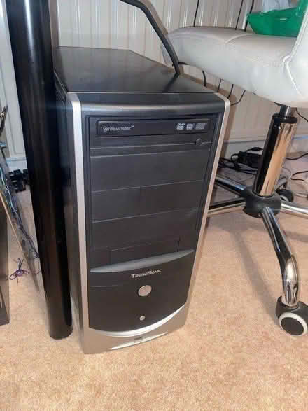 Photo of free Old Computer, monitor, keyboard (Wakefield, WF2) #4
