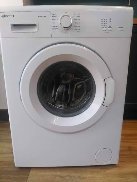 Photo of free (semi functional) washing machine (Divinity Road OX4) #1