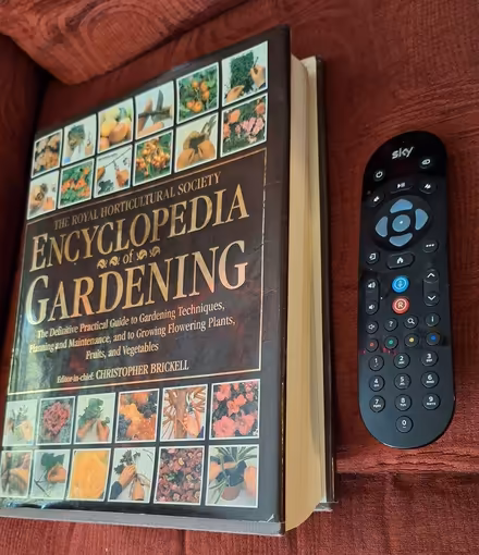 Photo of free Large gardening book. Horsham (Horsham.) #2