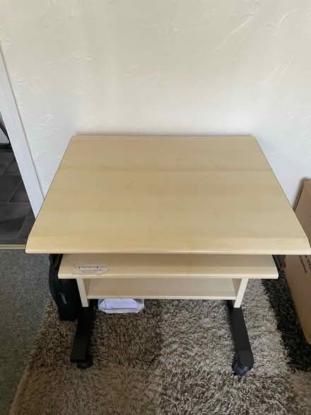 Photo of free Computer Desk Workstation (Haworth) #1