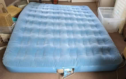 Photo of free Aero-Bed Matress with integral pump - leaks (Southdown AL5) #1