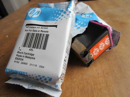 Photo of free Genuine HP 302 printer ink cartridges colour and black (Chapeltown LS7) #1