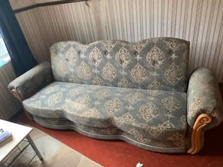 Photo of free Bed settees (Central Blackburn BB2) #2