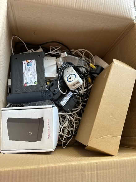 Photo of free Wifi stuff (Hampton Hill TW12) #1