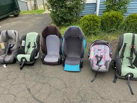 Photo of free 9 used car seats in Danbury (Danbury) #2