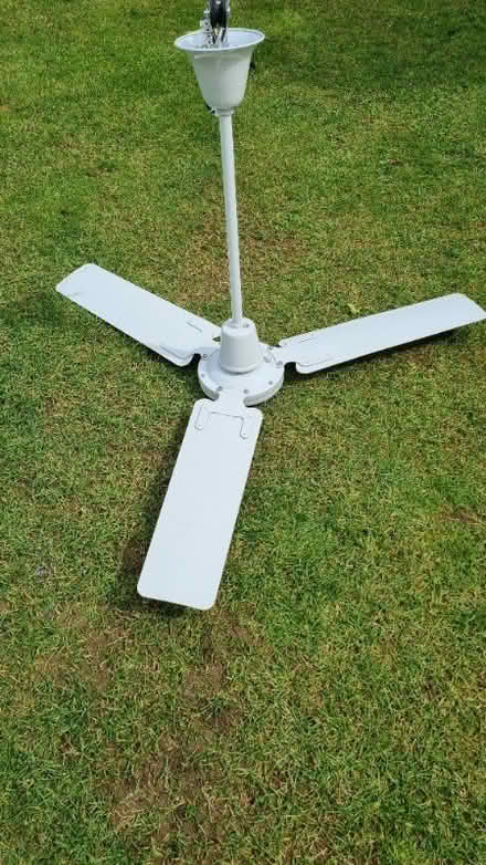Photo of free Ceiling fan (Kidlington OX5) #2