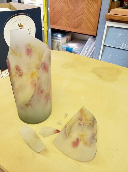 Photo of free Broken vase of Italian glass (La Canada) #3