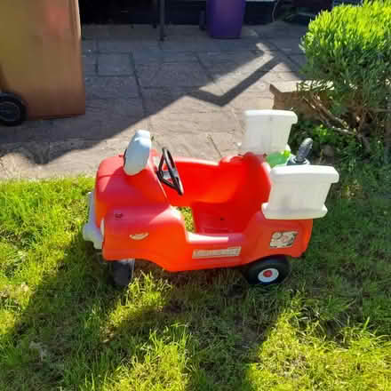 Photo of free Fire engine push and ride toy (Baldock SG7)