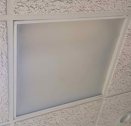Photo of free 24"x24" tube lights (Moodie Drive and Carling Ave) #2