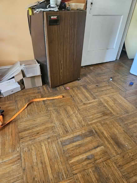 Photo of free Mini fridge (Lansdowne) #1