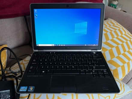 Photo of free Dell 6230 laptop (Wokingham RG40) #1