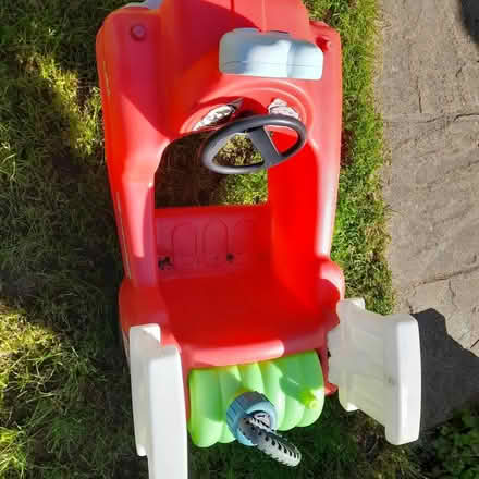 Photo of free Fire engine push and ride toy (Baldock SG7)