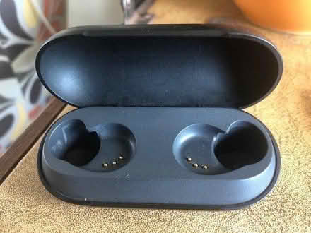 Photo of free Sony earbud case (Pilrig EH7) #1