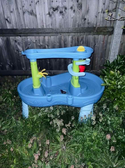 Photo of free Toddler Play Water Fountain (DA1) #1