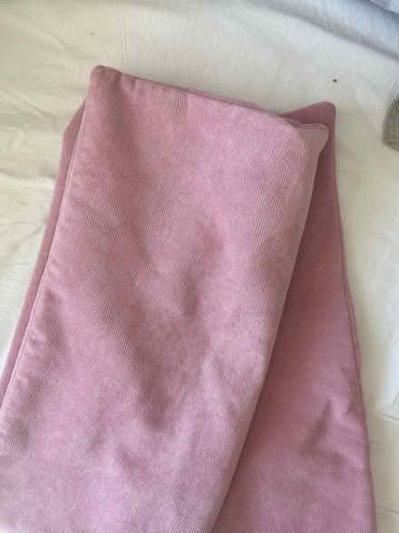 Photo of free Cushion covers 50x50cm set of two (GU1) #1