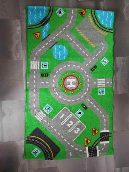 Photo of free Car Play Mat (ME17) #1