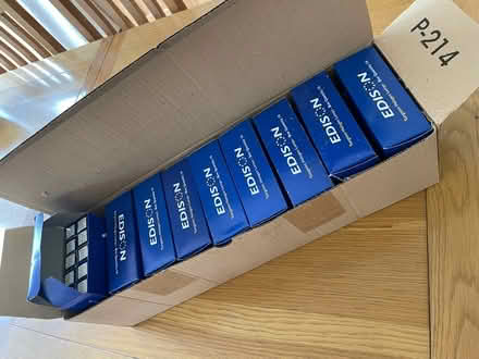 Photo of free 300w halogen bulbs pack of 10 (Hailsham BN27) #1