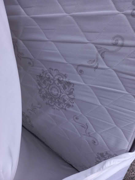 Photo of free Queen foam mattress, lightly used (Seatac) #1