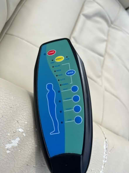 Photo of free Homcom leather massage chair (Southwark) #3