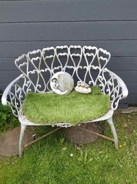 Photo of free Bench (Aintree L30) #1