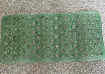 Photo of free Shower / Bath Mat (Elm Park RM12) #1