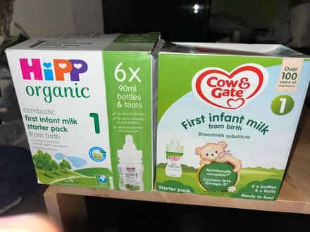 Photo of free Stage 1 Infant Formula Bottles (TW9) #1