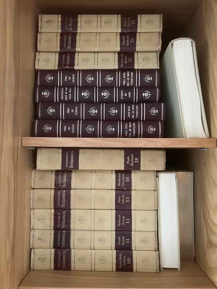 Photo of free Complete Encyclopaedia Britanica (LL29) #1