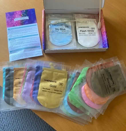 Photo of free Mica Powder Set (Top Amersham HP6) #1