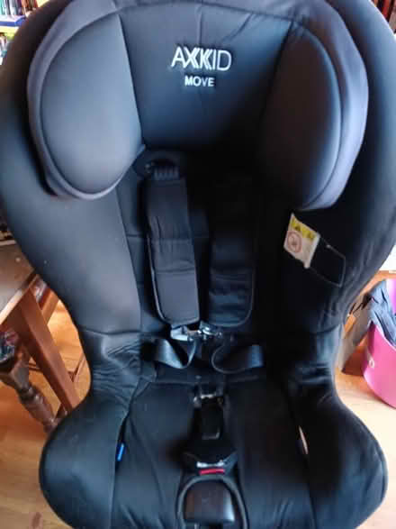 Photo of free Two stage 1-4 car seats (Doxey ST16) #2
