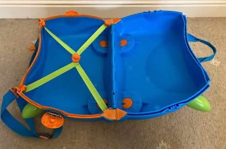 Photo of free Trunki kids suitcase (Shap CA10) #2