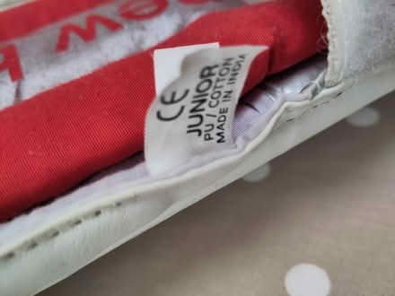 Photo of free Junior cricket pads and t shirt (Cambridge, CB5) #2