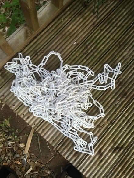 Photo of free White plastic chain (Haversham MK19) #1