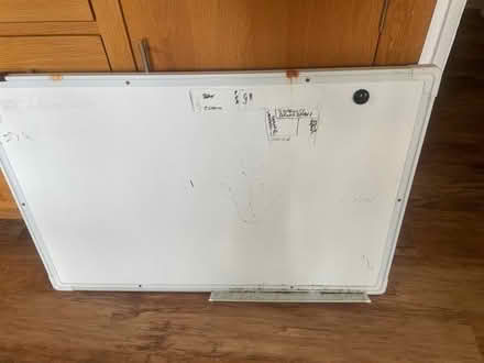Photo of free White board (MK14 - Stantonbury) #1