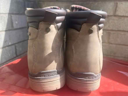 Photo of free Men’s Mountain/ Winter boot (Burnley BB11) #2