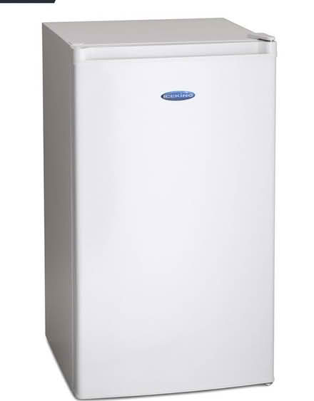 Photo of small fridge (AL10) #1