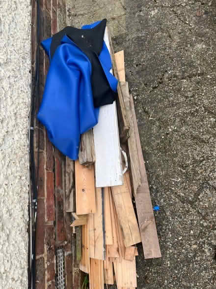 Photo of free Wood, various lengths and sizes (Polegate BN24) #1