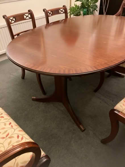 Photo of free Dining table (not chairs) (Bromley Common) #1
